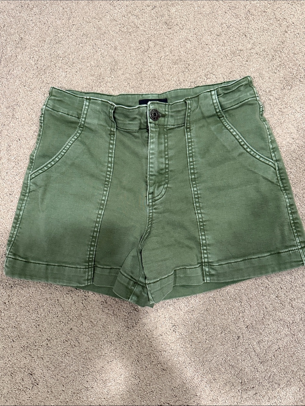 Kut from the Kloth Olive Green Jane High-Rise Utility Shorts - Picture 4 of 7